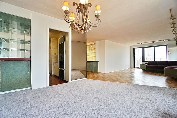 Sold by Get Listed! Get Sold! NYC | media 21