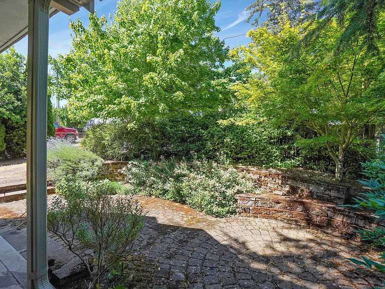 1767 Church St SE — Photo 27