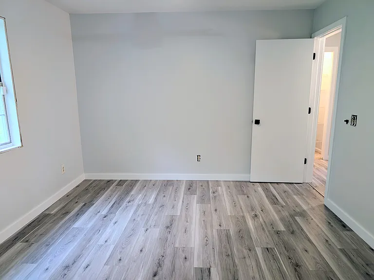 130 Hillside Dr — Photo 22