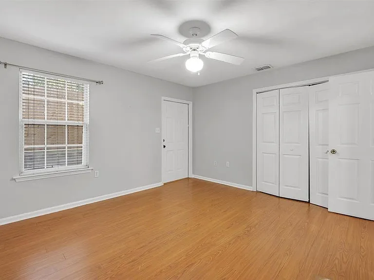 241 Dixie Dr #105-5 — Photo 5