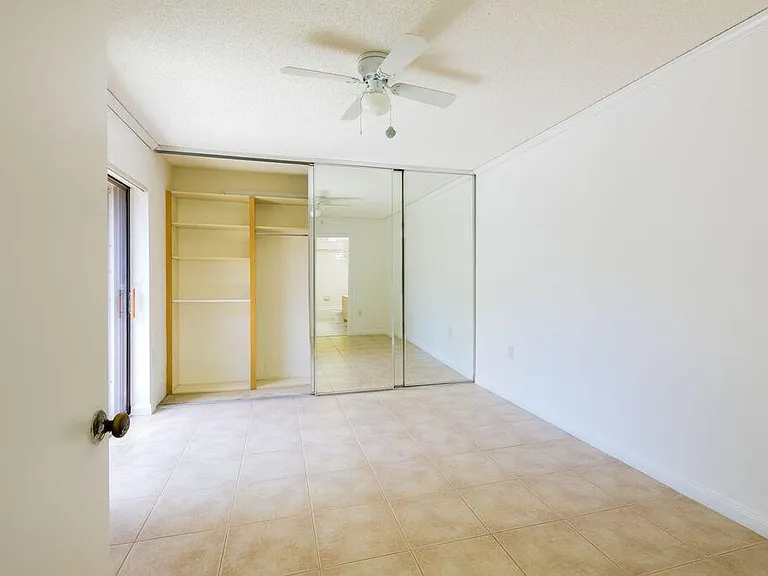 7424 74th Way — Photo 14