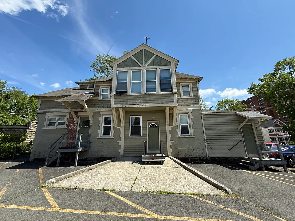 755 Madison Ave #2