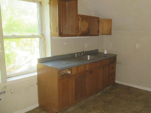 2nd image of 55 Bona Ventura Avenue