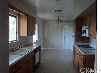 2nd image of 1173 Chestnut Ave