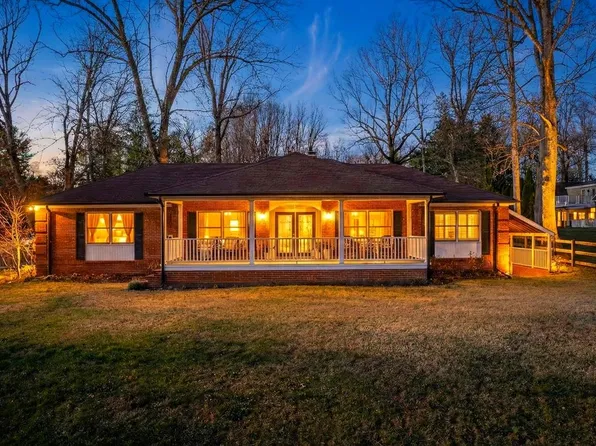 3466 Middle Rd, Winchester, VA 22602