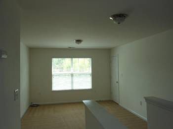 4th image of 1201 Jordans Pond Ln