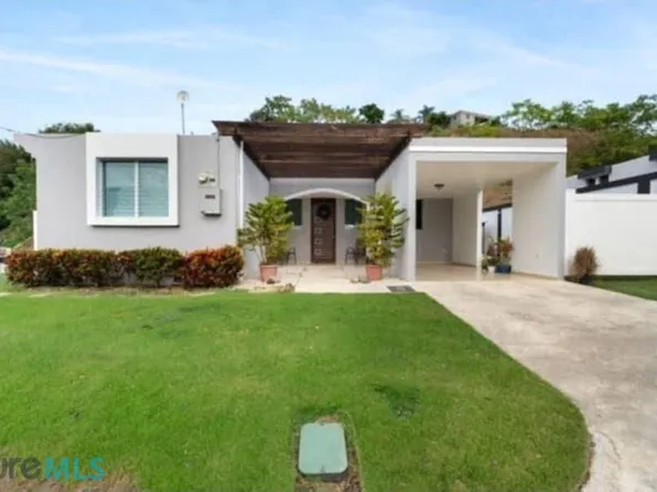 2.5 Urb Veredas De Rio Grande, Rincon, PR 00677