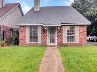 220 Rue Plaisance, Youngsville, LA 70592