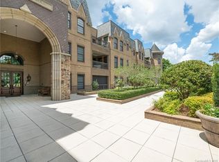 3258 Park Rd, Charlotte, NC 28209