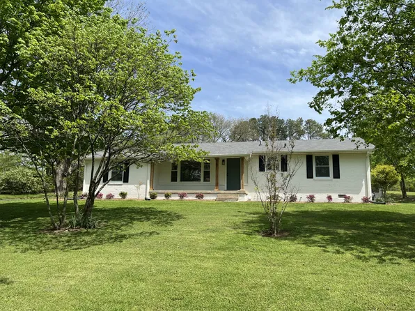 3909 Oxbow Dr, Nashville, TN 37207