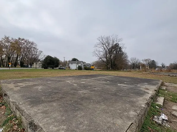 433-435 Afton Dr, Salem, NJ 08079