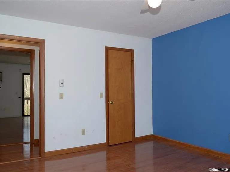 223 Flanders Rd #8 — Photo 12