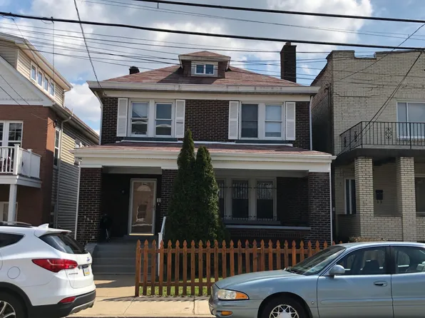 3374 Dawson St, Pittsburgh, PA 15213