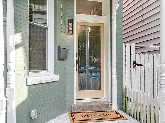 3rd image of 1119 Floyd Ave