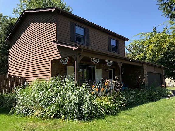 3rd image of 10645 Marc Ct