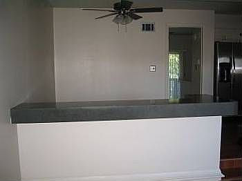 5th image of 429 W 104th St APT C