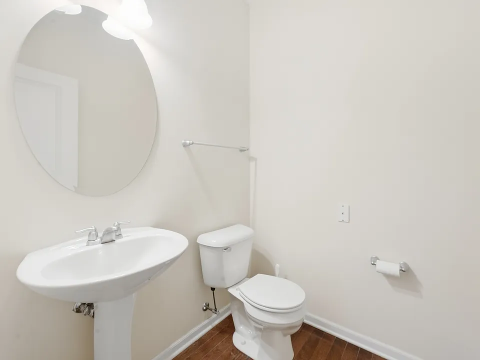 200 Concord Ct