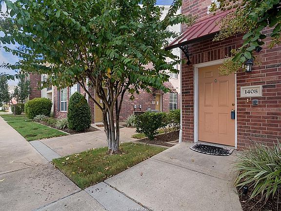 3rd image of 801 Luther St W Unit 1408