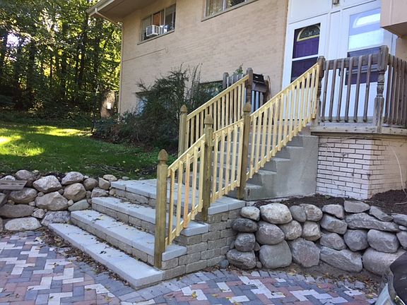 2nd image of 1383 Bemidji Dr