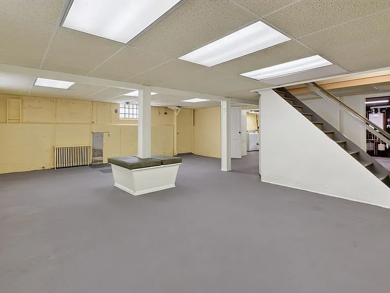 663 Mountain Ave — Photo 22