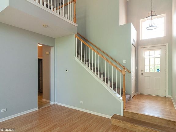 Foyer, Steps to 2nd floor bedrooms, Entrance to Kitchen