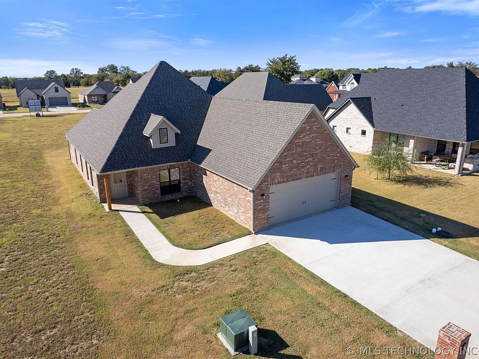 1st image of 849 Beretta Blvd