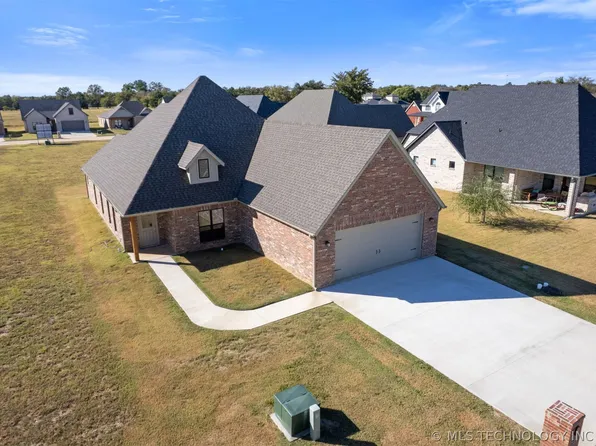 849 Beretta Blvd, Durant, OK 74701