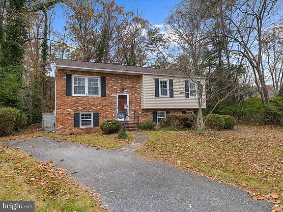 2nd image of 442 Cloverdale Cir