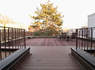 5761 59th St #2RIGHT, Maspeth, NY 11378