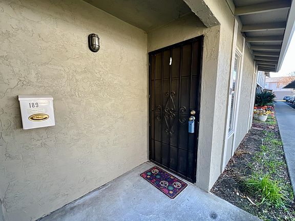 5th image of 189 Del Sur Court