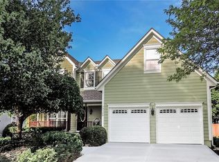 15309 S Bradley Dr, Olathe, KS 66062
