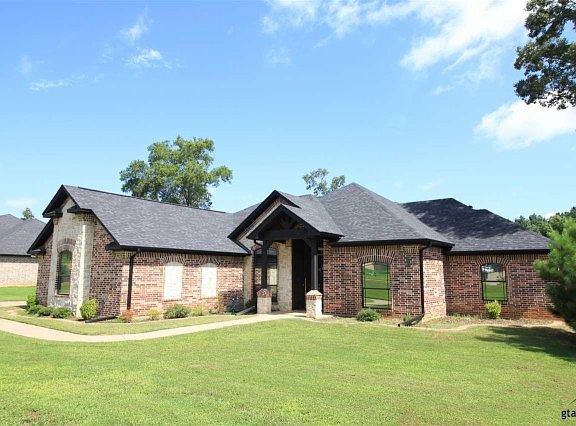 3rd image of 14380 Willscott Dr
