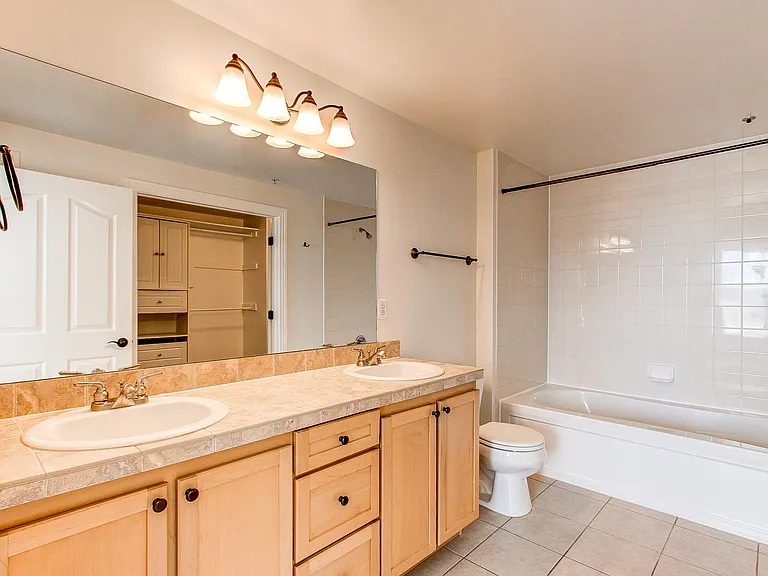 2195 Decatur St #302 — Photo 12