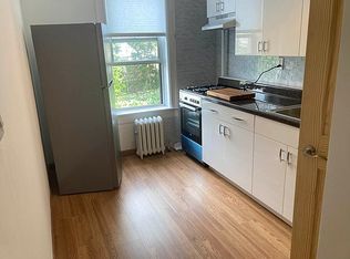 527 59th St FLOOR 2, Brooklyn, NY 11220