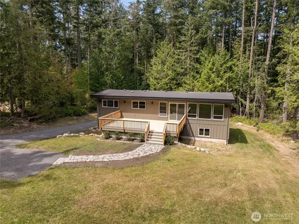 610 Pavey Boulevard, Lopez Island, WA 98261