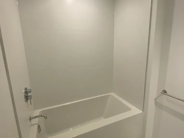 20 Edward St #1713 — Photo 8