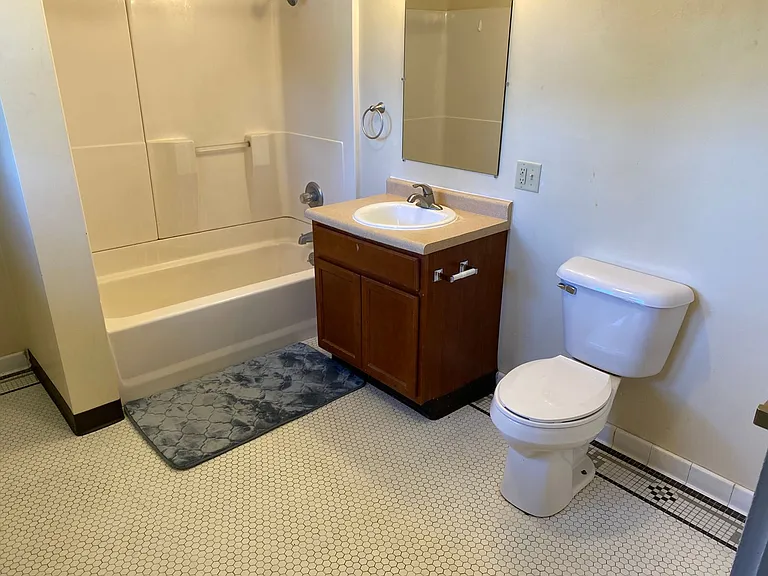 620 McClellan St — Photo 17