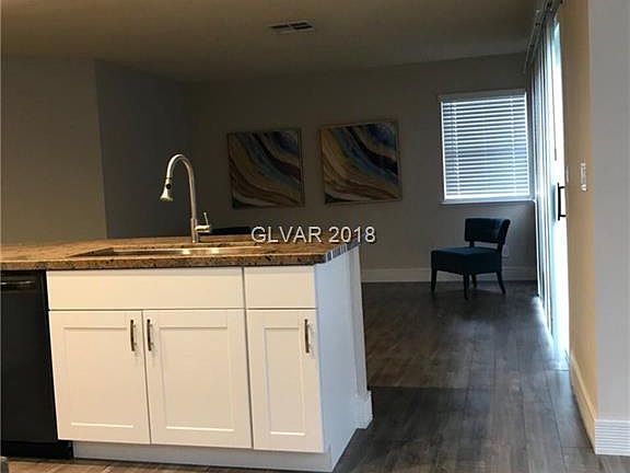 5th image of 8264 Hilton Head Ct #0