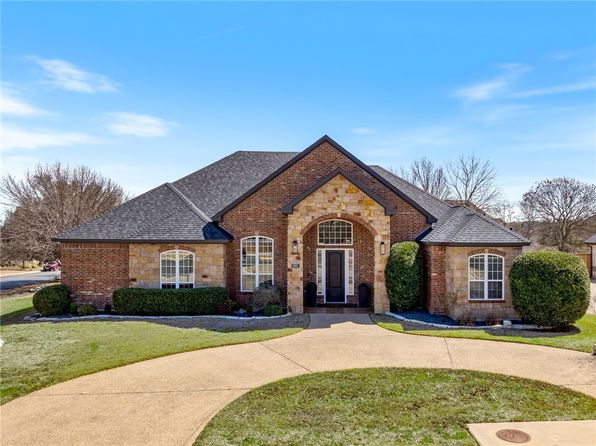 4001 Lazy Brook Dr, Nolanville, TX 76559