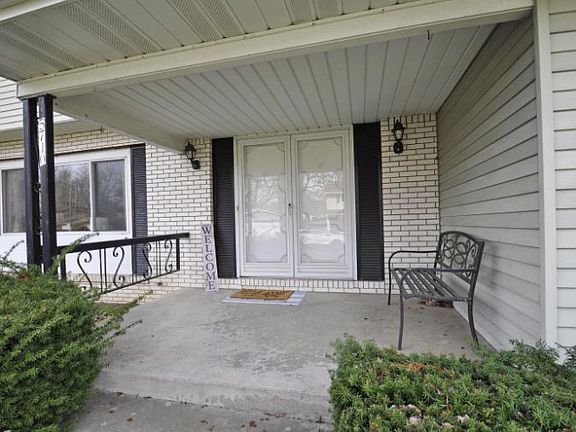 2nd image of 5710 Danbury Dr