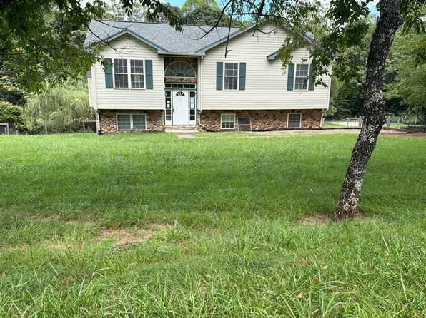 2956 Gravel Hill Rd, Vinton, VA 24179