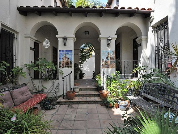 3rd image of 1417 S Crescent Heights Blvd #1425