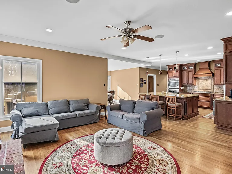3 S Lakeside Dr W — Photo 16