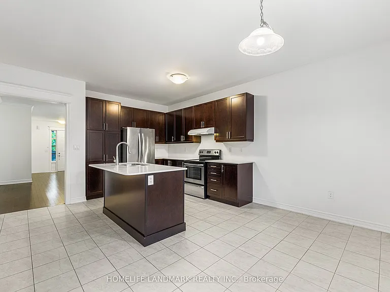 7 Plantain Ln — Photo 5