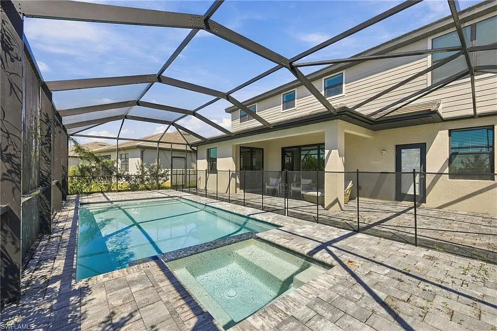 Timber Creek — Photo 1