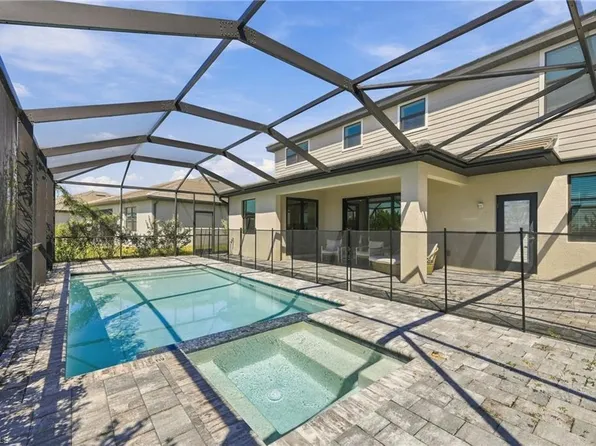 11299 Canopy Loop, Fort Myers, FL 33913