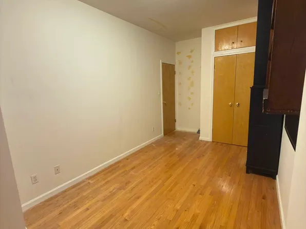 248 11th Street image 10 of 16