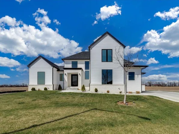 237 N Ciderbluff Ct, Goddard, KS 67052