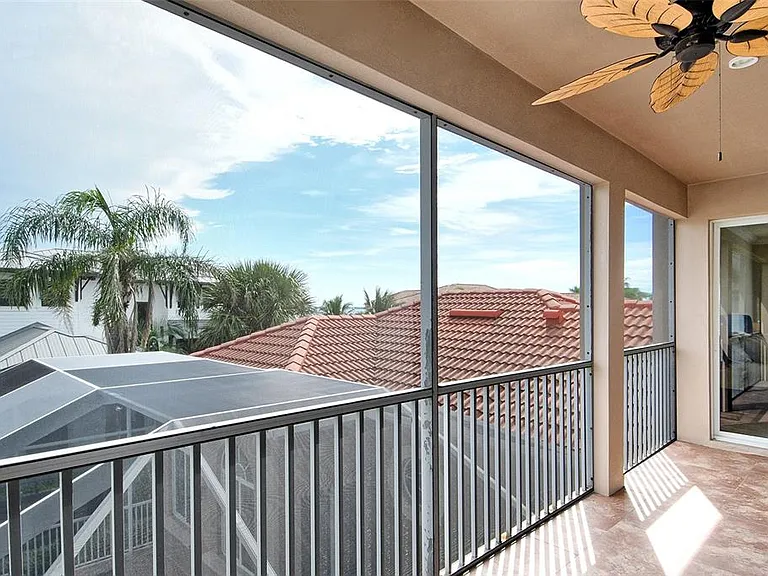 591 Putting Green Ln — Photo 42