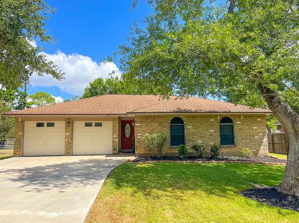 258 Schley St, Richwood, TX 77531